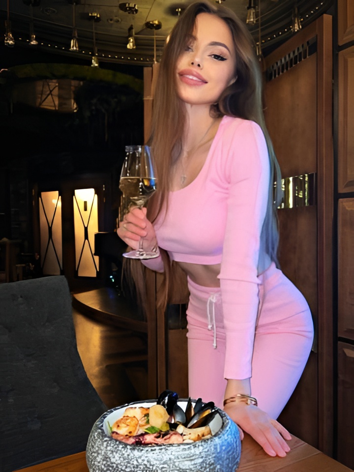 Индивидуалка Яна, доступна для личного знакомства от 2500 руб