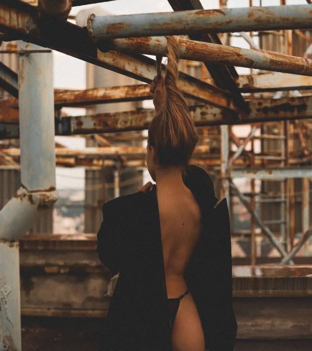 Тонечка привлекальеная девушка из Дальнегорска цена от 6000 руб