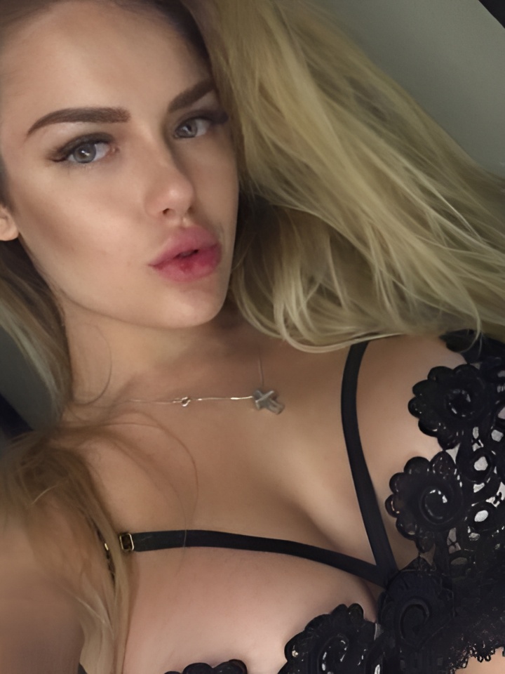 Индивидуалка Виктория, доступна для личного знакомства от 2000 руб