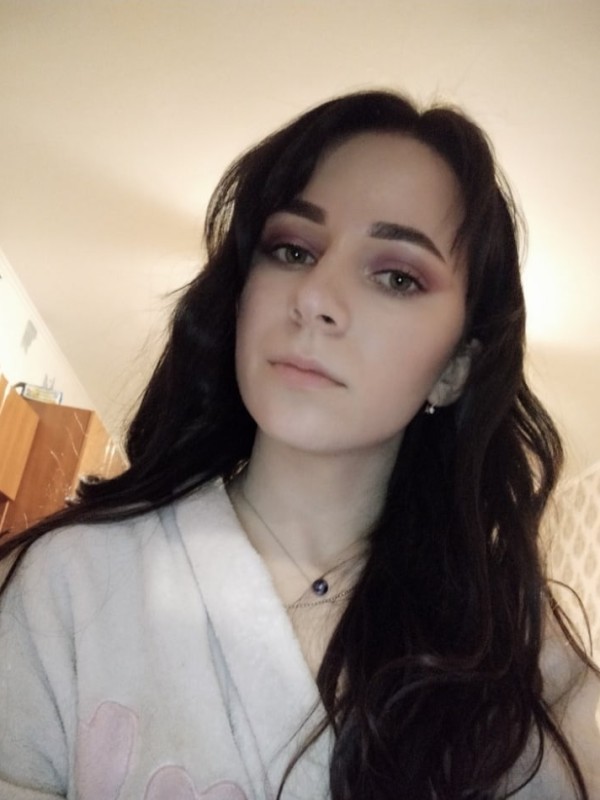 Лиза привлекательная девушка из Дальнегорска цена от 3500 руб