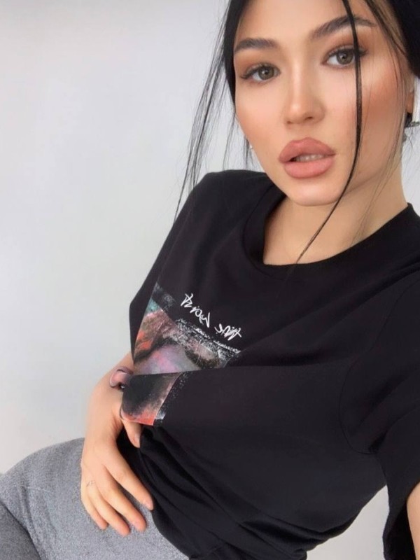 🎥 Машка привлекательная девушка из Дальнегорска цена от 3500 руб